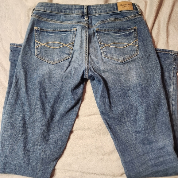 Abercrombie & Fitch Jeans - Picture 4 of 8